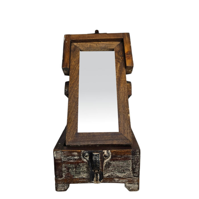 Eegan-Shaving-Box-With-Mirror-Main.jpg Eegan-Shaving-Box-With-Mirror-Main.jpg
