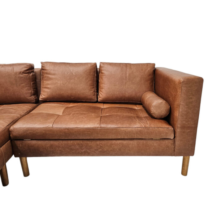 Oxford-Daybead-Sleeper-Leather-Sofa-Close-Up-View.jpg