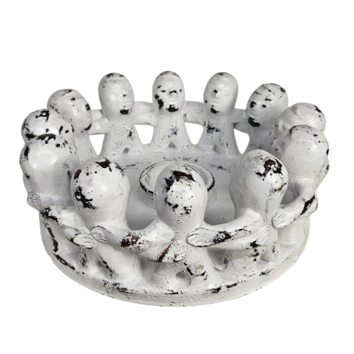 White-Circle-Of-Men-Candle-Holder-Main.jpg White-Circle-Of-Men-Candle-Holder-Main.jpg